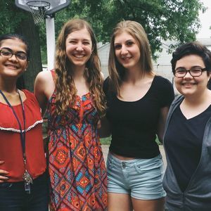 Meet your Posher, Amber